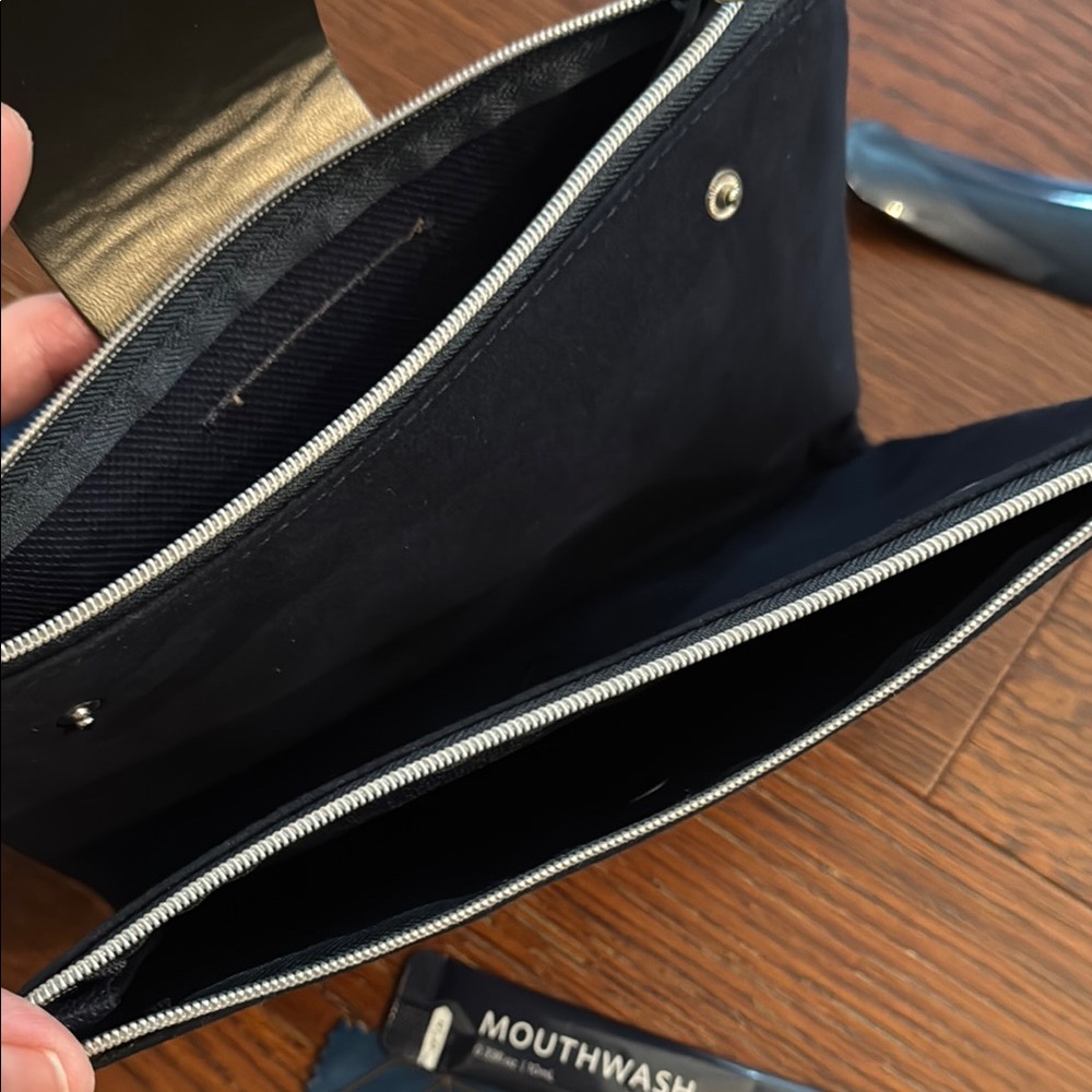 Air France Business Class Soft Travel Kit - Picture 5 of 5